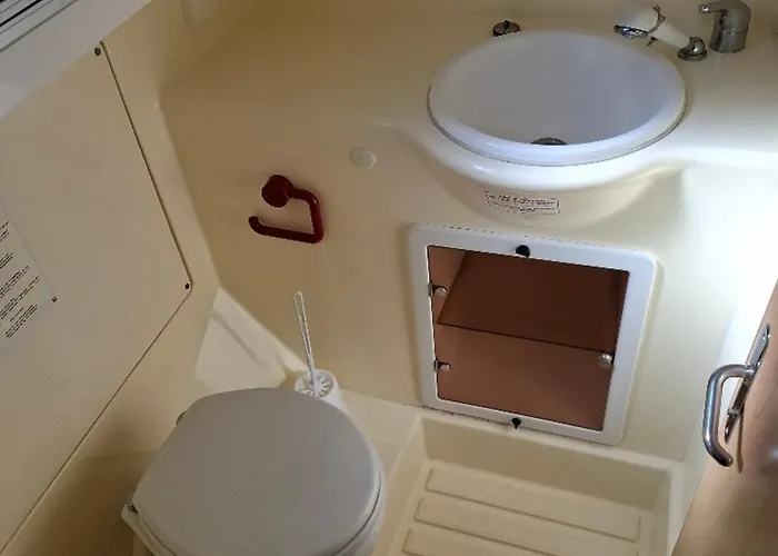 Bateau-hôtel Unique à Bord D'iris - Pénichette 5 Pers. - Api-1-46-11